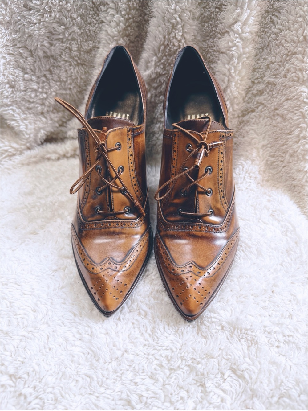 Stuart Weitzman Brown Leather Lace-Up Wingtip Heels - Picture 2 of 6